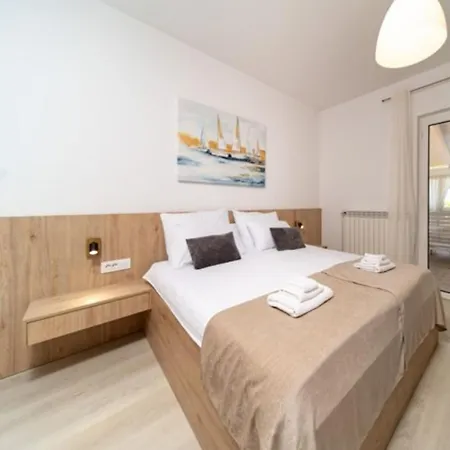 Foric - Two Bedroom 2
